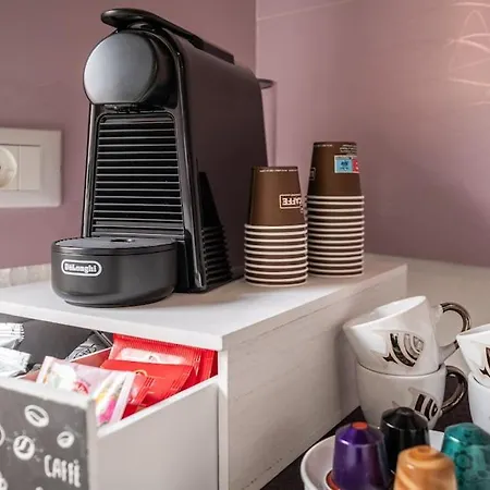 Sant'andrea Villa- 300m From The Beach- Easy Parking- Netflix-self Check-in Villa *