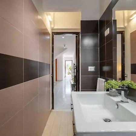 Sant'andrea Villa- 300m From The Beach- Easy Parking- Netflix-self Check-in * Quartu SantʼElena